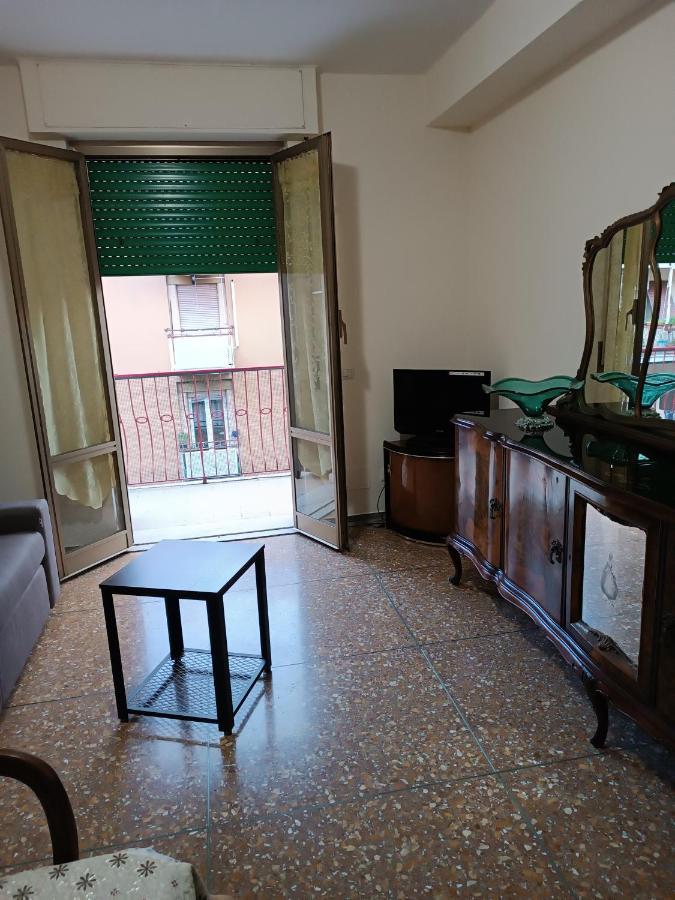 Hortis Apartment, 5 persone, 2 camere, balcone, Metro C e tram per il centro Roma Esterno foto
