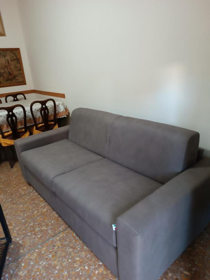 Hortis Apartment, 5 persone, 2 camere, balcone, Metro C e tram per il centro Roma Esterno foto