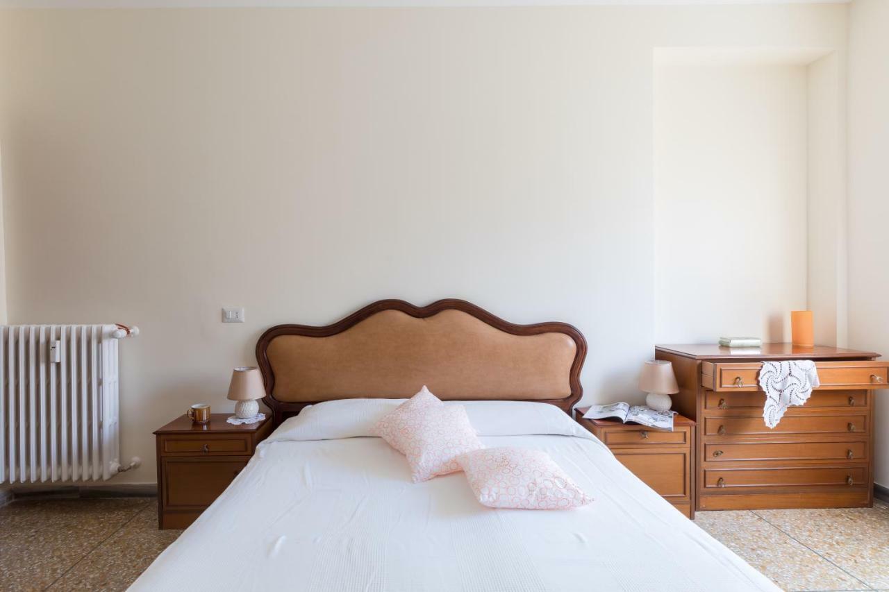 Hortis Apartment, 5 persone, 2 camere, balcone, Metro C e tram per il centro Roma Esterno foto