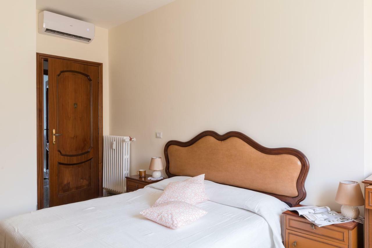 Hortis Apartment, 5 persone, 2 camere, balcone, Metro C e tram per il centro Roma Esterno foto